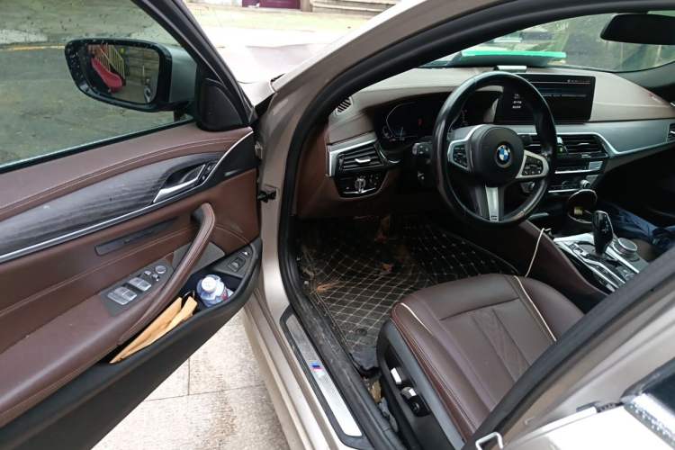 Used BMW 5 Series New Energy 2021 Restyled 535Le M Sport Package Driver Seat