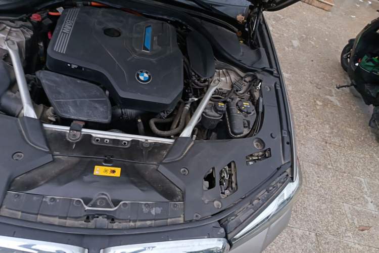 Used BMW 5 Series New Energy 2021 Restyled 535Le M Sport Package Engine Bay Left
