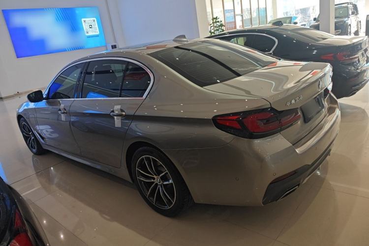 Used BMW 5 Series New Energy 2021 535Le Pioneer Edition M Sport Package Exterior 3