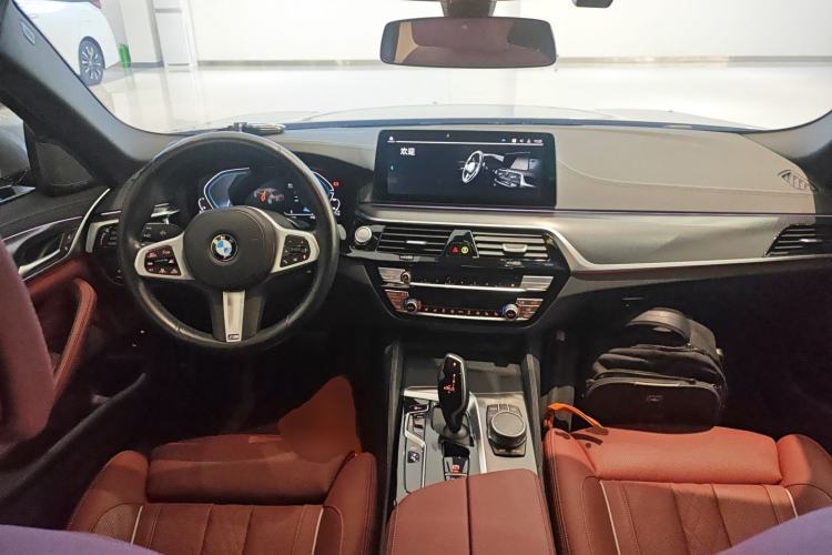 Used BMW 5 Series New Energy 2021 535Le Pioneer Edition M Sport Package Interior 2