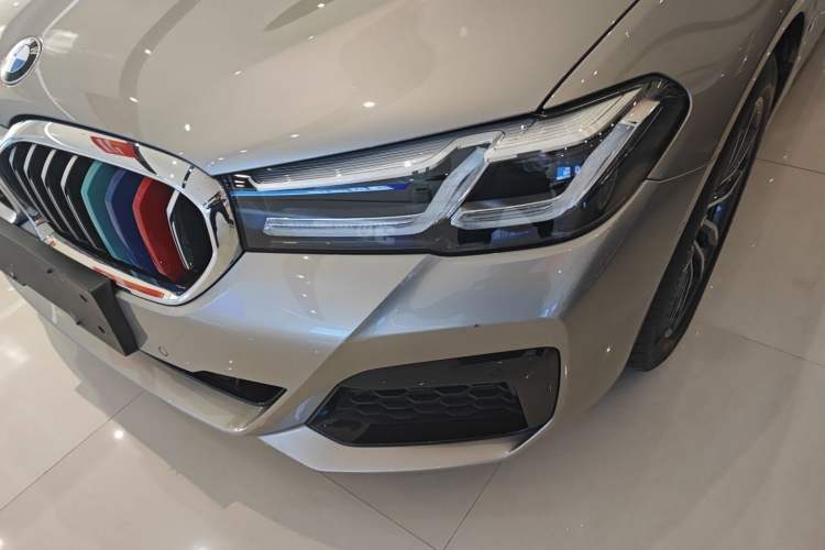 Used BMW 5 Series New Energy 2021 535Le Pioneer Edition M Sport Package Left Front Headlight