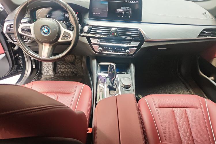 Used BMW 5 Series New Energy 2022 Restyled 535Le M Sport Package Center Console