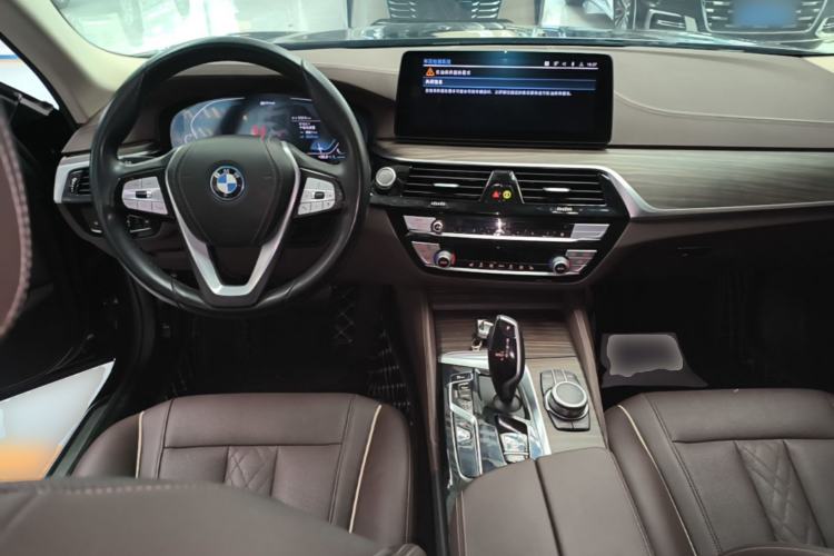 Used BMW 5 Series New Energy 2022 Updated Version 535Le Luxury Package Center Console