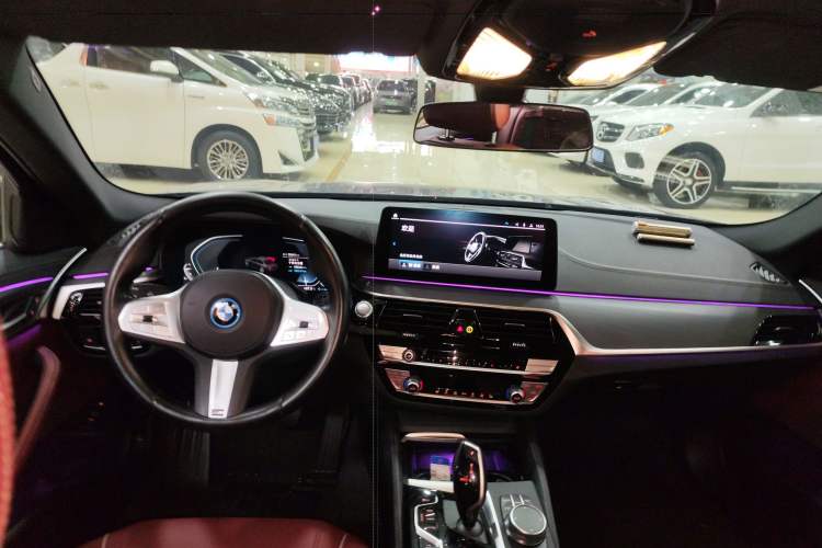 Used BMW 5 Series New Energy 2022 Second Facelift 535Le M Sport Package Center Console