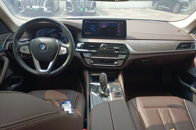 Used BMW 5 Series New Energy 2022 Updated Version 535Le Luxury Package Center Console