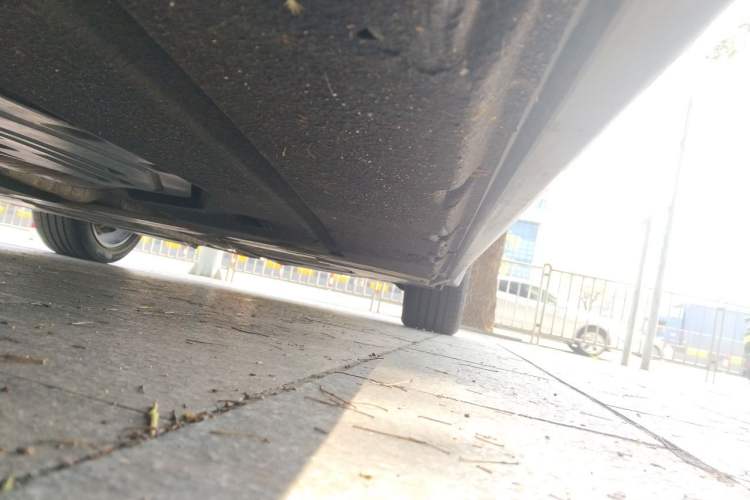 Used BMW 5 Series New Energy 2022 Updated Version 535Le Luxury Package Chassis Front Left