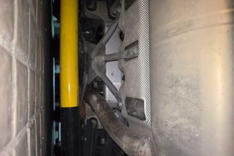 Used BMW 5 Series New Energy 2022 535Le M Sport Package Chassis Rear