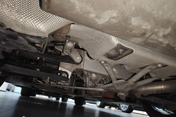 Used BMW 5 Series New Energy 2022 Second Facelift 535Le M Sport Package Chassis Rear Left