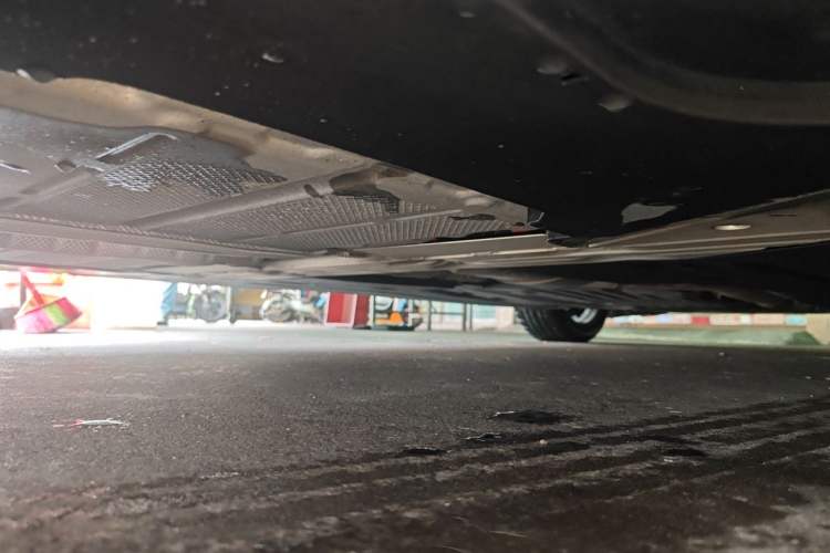 Used BMW 5 Series New Energy 2022 535Le Pioneer Edition M Sport Package Chassis Rear Right