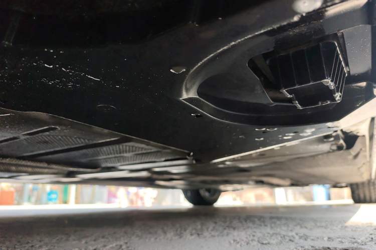 Used BMW 5 Series New Energy 2022 Second Facelift 535Le M Sport Package Chassis Rear Right