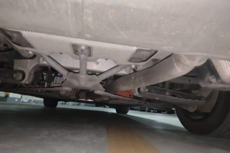 Used BMW 5 Series New Energy 2022 Second Facelift 535Le Pioneer Edition M Sport Package Chassis Rear