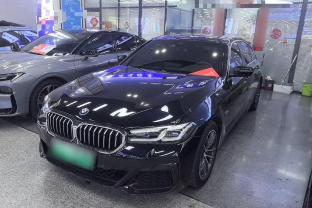 Ojetý BMW 5 Series New Energy 2022 Restyled 535Le M Sport Package