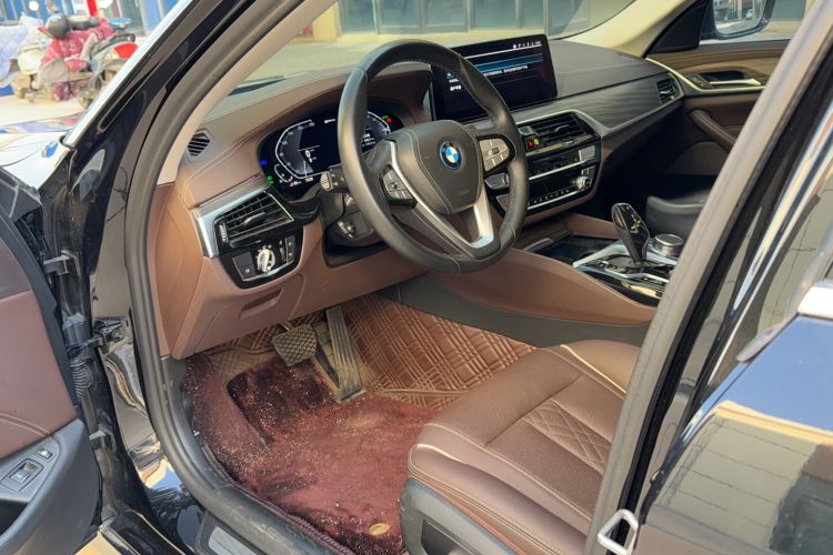 Used BMW 5 Series New Energy 2022 Second Facelift 535Le Luxury Package Driver Seat