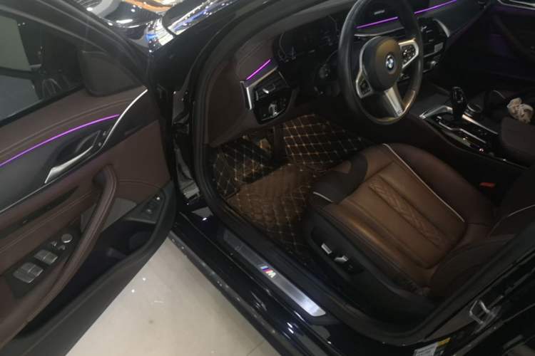 Used BMW 5 Series New Energy 2022 535Le M Sport Package Driver Seat