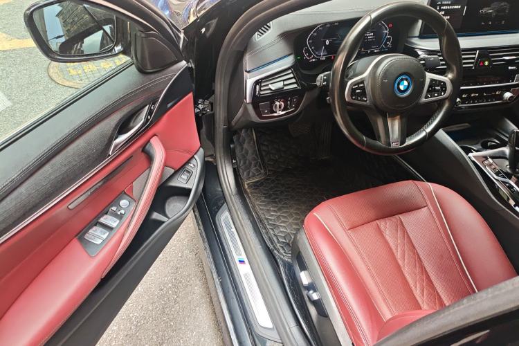 Used BMW 5 Series New Energy 2022 Restyled 535Le M Sport Package Driver Seat