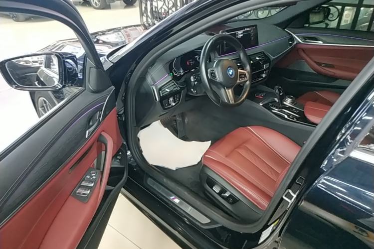 Used BMW 5 Series New Energy 2022 535Le M Sport Package Driver Seat