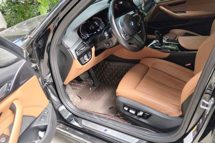 Used BMW 5 Series New Energy 2022 Second Facelift 535Le Pioneer Edition M Sport Package Driver Seat