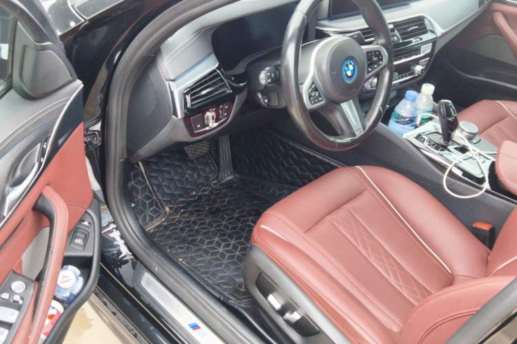 Used BMW 5 Series New Energy 2022 Restyled 535Le M Sport Package Driver Seat