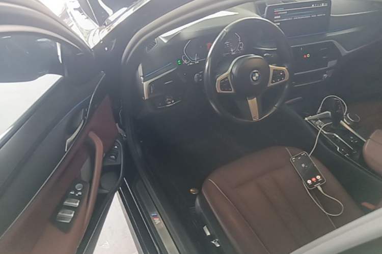 Used BMW 5 Series New Energy 2022 Restyled 535Le M Sport Package Driver Seat