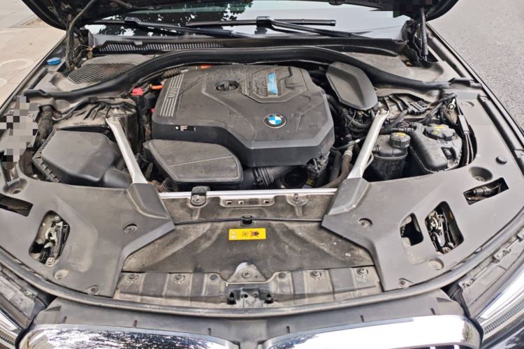 Used BMW 5 Series New Energy 2022 Second Facelift 535Le M Sport Package Engine Bay