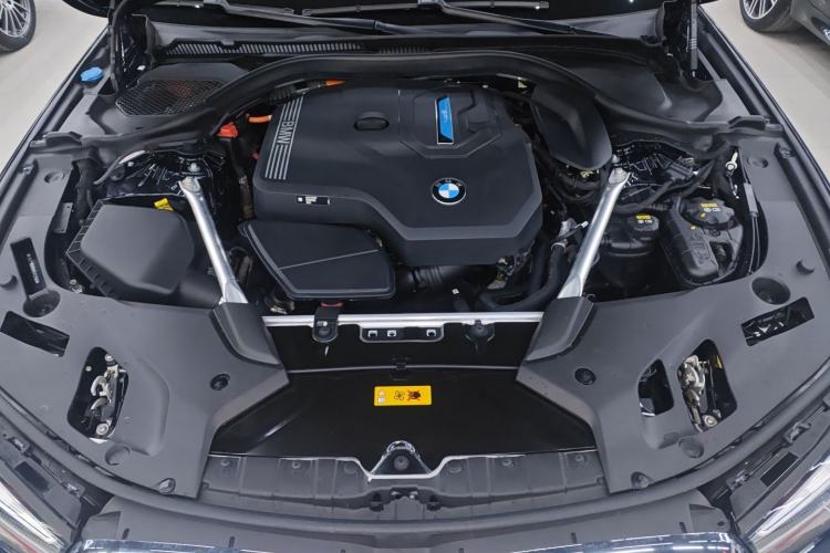 Used BMW 5 Series New Energy 2022 Second Facelift 535Le Pioneer Edition M Sport Package Engine Bay
