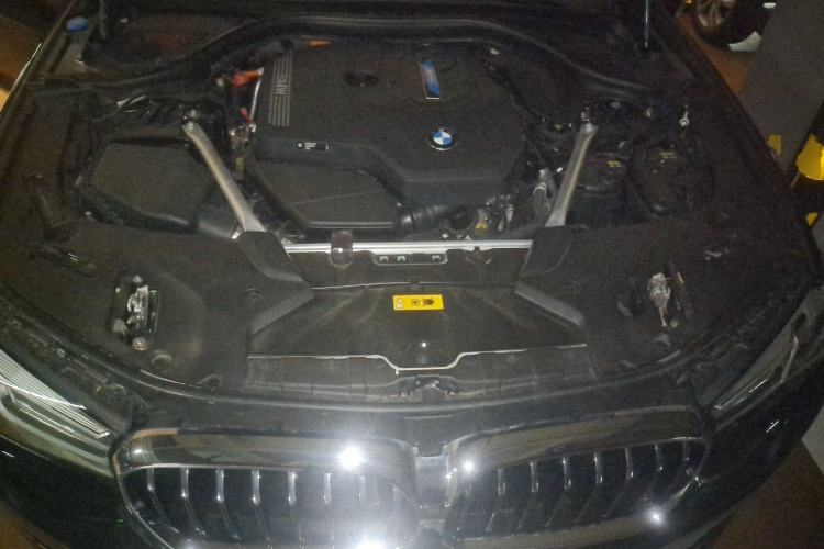Used BMW 5 Series New Energy 2022 Updated Version 535Le Luxury Package Engine Bay