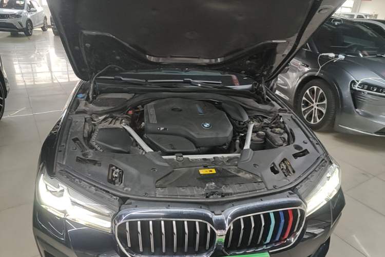 Used BMW 5 Series New Energy 2022 Restyled 535Le M Sport Package Engine Bay