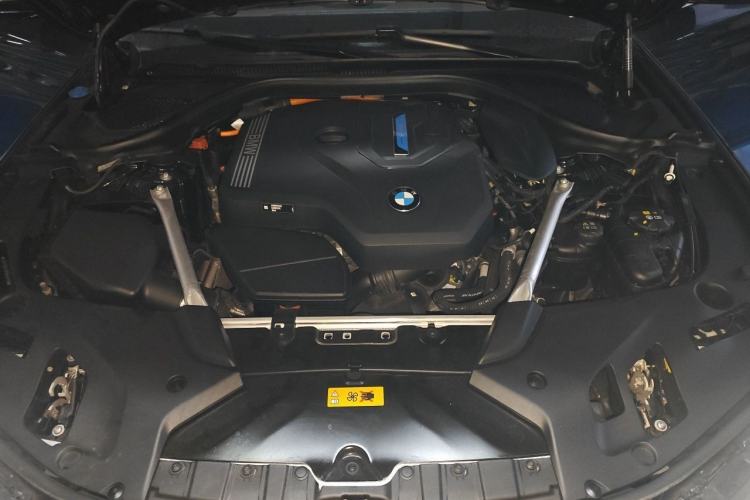 Used BMW 5 Series New Energy 2022 Second Facelift 535Le Pioneer Edition M Sport Package Engine Bay