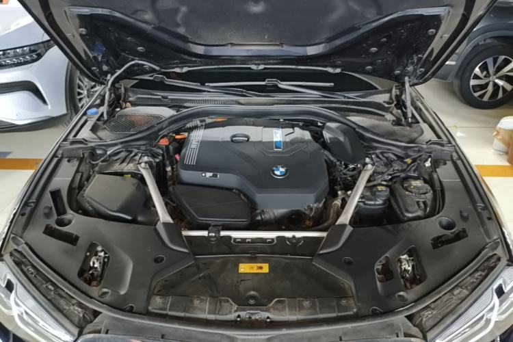 Used BMW 5 Series New Energy 2022 Restyled 535Le M Sport Package Engine Bay