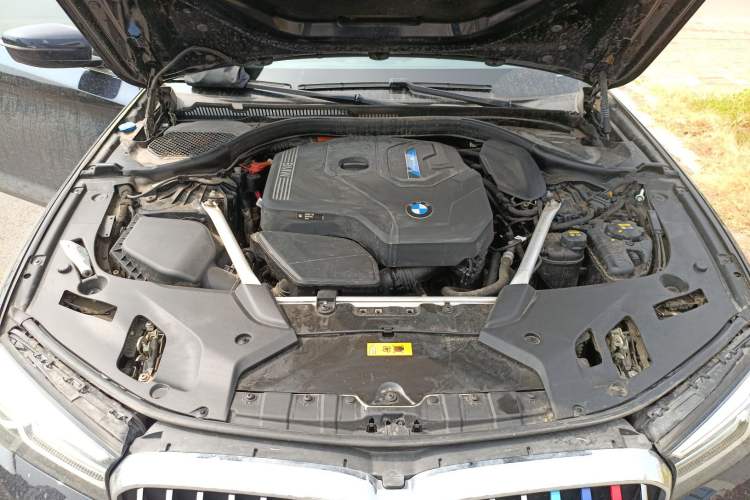 Used BMW 5 Series New Energy 2022 Updated Version 535Le Luxury Package Engine Bay
