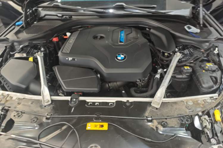 Used BMW 5 Series New Energy 2022 Restyled 535Le Pioneer Edition M Sport Package Engine Bay