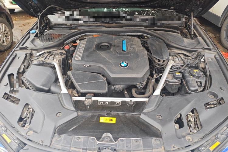Used BMW 5 Series New Energy 2022 535Le Pioneer Edition M Sport Package Engine Bay