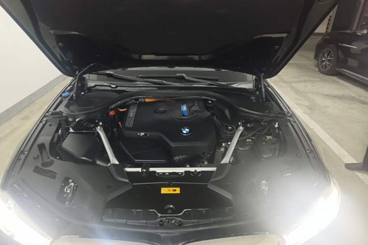 Used BMW 5 Series New Energy 2022 Restyled 535Le M Sport Package Engine Bay