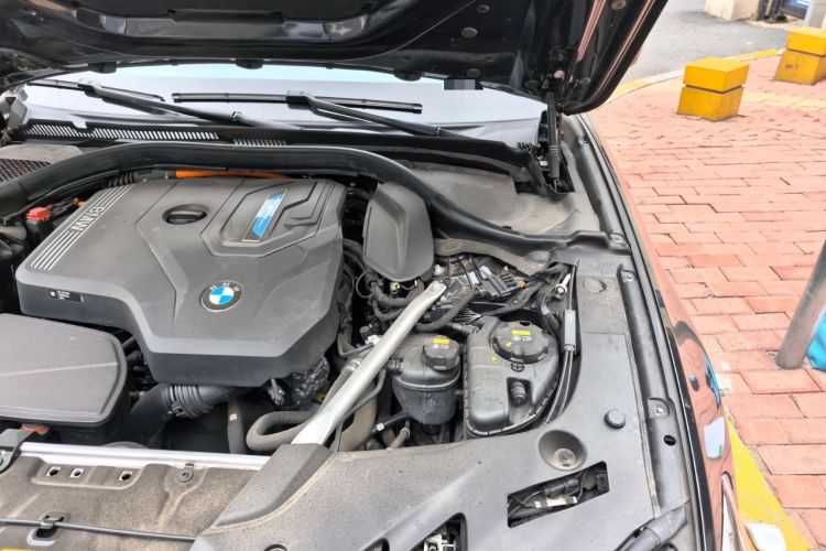 Used BMW 5 Series New Energy 2022 Updated Version 535Le Luxury Package Engine Bay Left