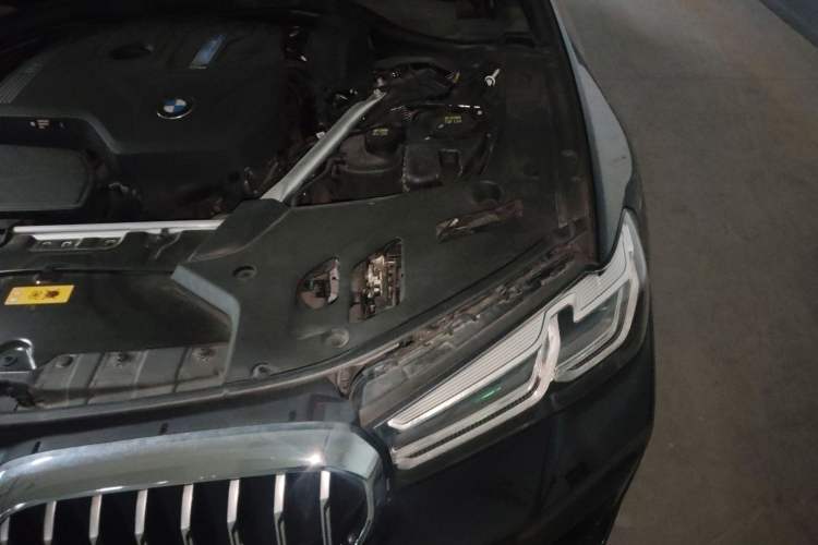 Used BMW 5 Series New Energy 2022 Second Facelift 535Le Pioneer Edition M Sport Package Engine Bay Left