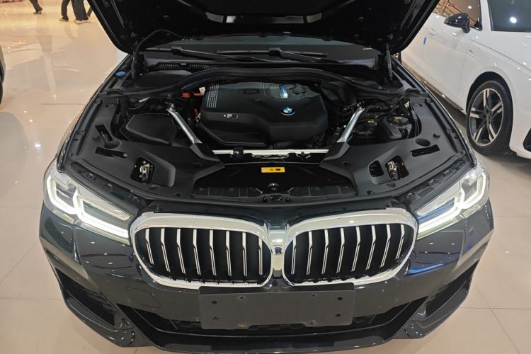 Used BMW 5 Series New Energy 2022 Restyled 535Le M Sport Package Engine Bay