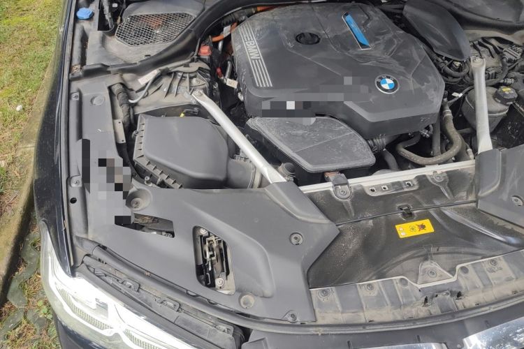 Used BMW 5 Series New Energy 2022 535Le M Sport Package Engine Bay Right