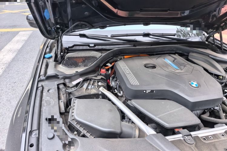 Used BMW 5 Series New Energy 2022 Updated Version 535Le Luxury Package Engine Bay Right