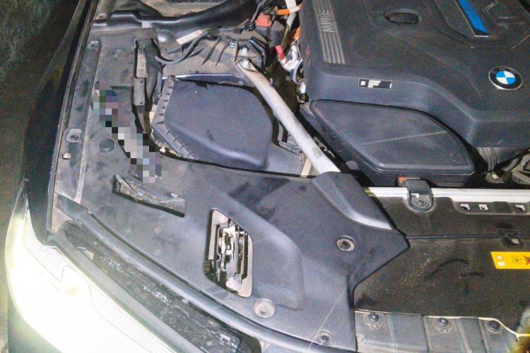 Used BMW 5 Series New Energy 2022 Restyled 535Le M Sport Package Engine Bay Right