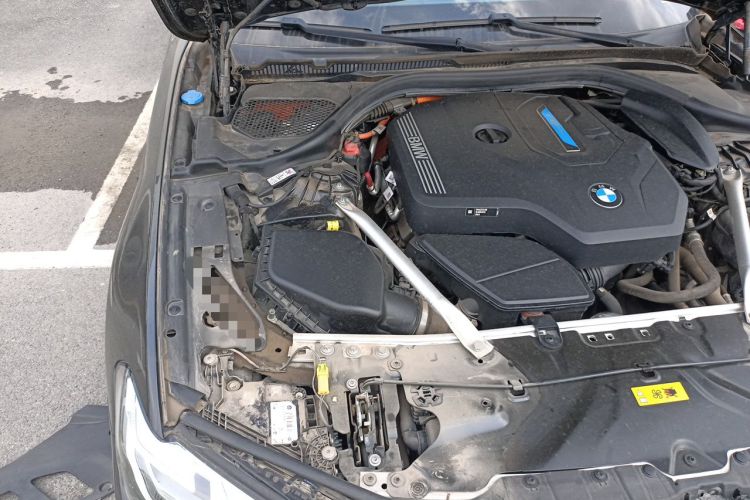 Used BMW 5 Series New Energy 2022 Updated Version 535Le Luxury Package Engine Bay Right