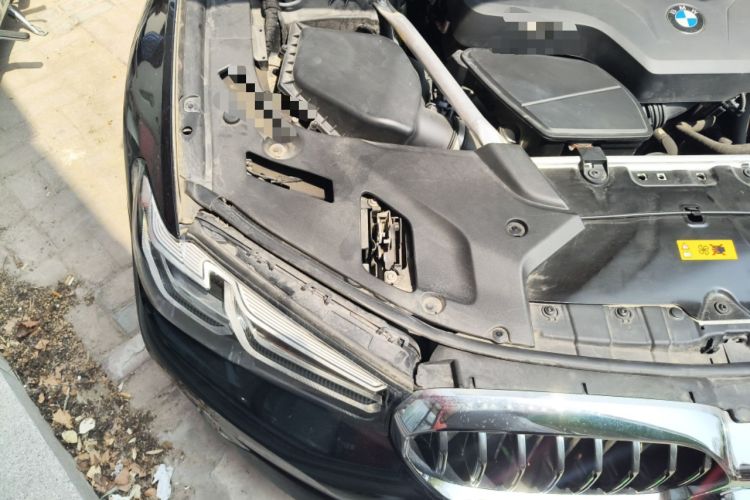 Used BMW 5 Series New Energy 2022 Updated Version 535Le Luxury Package Engine Bay Right