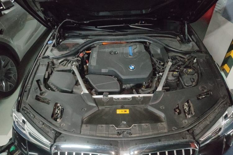Used BMW 5 Series New Energy 2022 Restyled 535Le M Sport Package Engine Bay