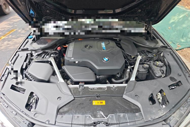 Used BMW 5 Series New Energy 2022 Restyled 535Le M Sport Package Engine Bay