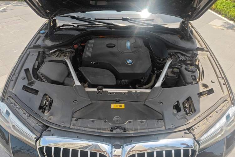 Used BMW 5 Series New Energy 2022 535Le Pioneer Edition M Sport Package Engine Bay