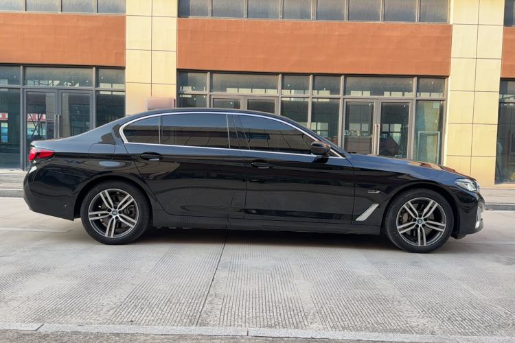 Used BMW 5 Series New Energy 2022 Second Facelift 535Le Luxury Package Exterior 2