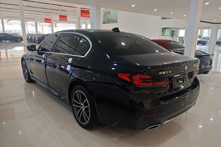 Used BMW 5 Series New Energy 2022 Restyled 535Le M Sport Package Exterior 2
