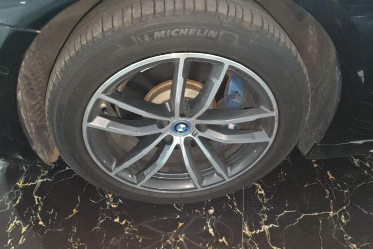 Used BMW 5 Series New Energy 2022 535Le Pioneer Edition M Sport Package Exterior 2