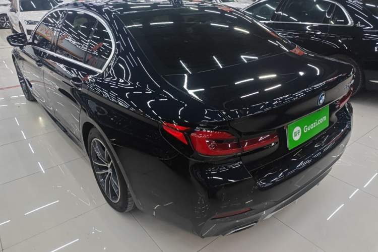 Used BMW 5 Series New Energy 2022 Second Facelift 535Le Pioneer Edition M Sport Package Exterior 3