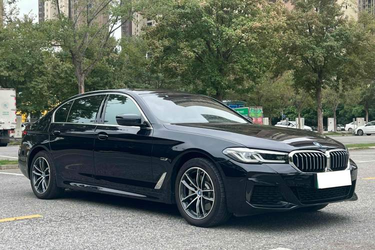 Used BMW 5 Series New Energy 2022 Second Facelift 535Le M Sport Package Exterior 4
