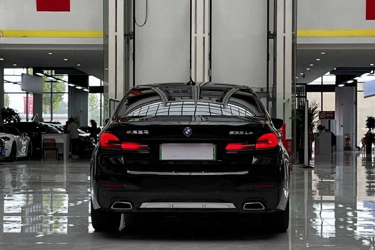 Used BMW 5 Series New Energy 2022 Second Facelift 535Le M Sport Package Exterior 4